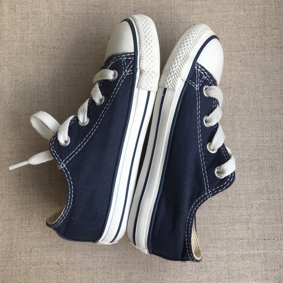Converse Unisex US 9 Navy Blue Lace-Up Sneakers - Picture 6 of 8